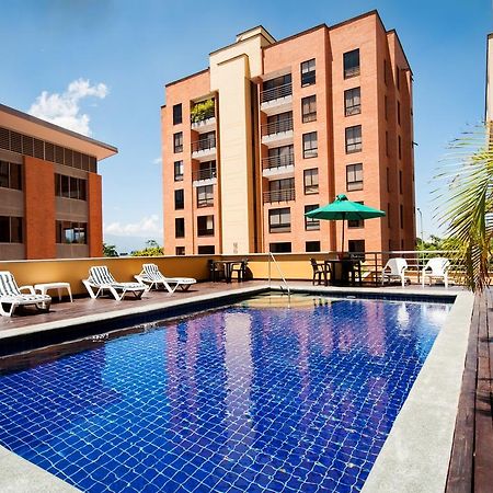 Armenia Hotel Exterior photo